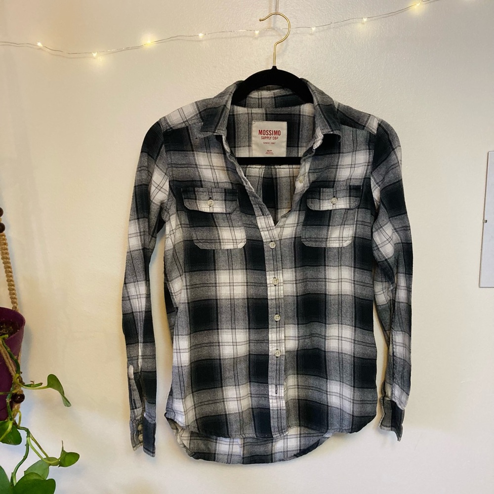Mossimo Supply Co. black & white plaid flannel women’s x-small